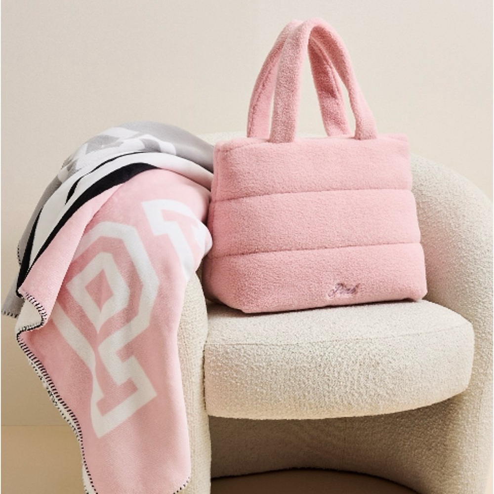 PINK Victoria's Secret Cozy Plush Tote & Throw